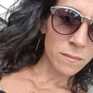 Meet your Posher, Stefanie